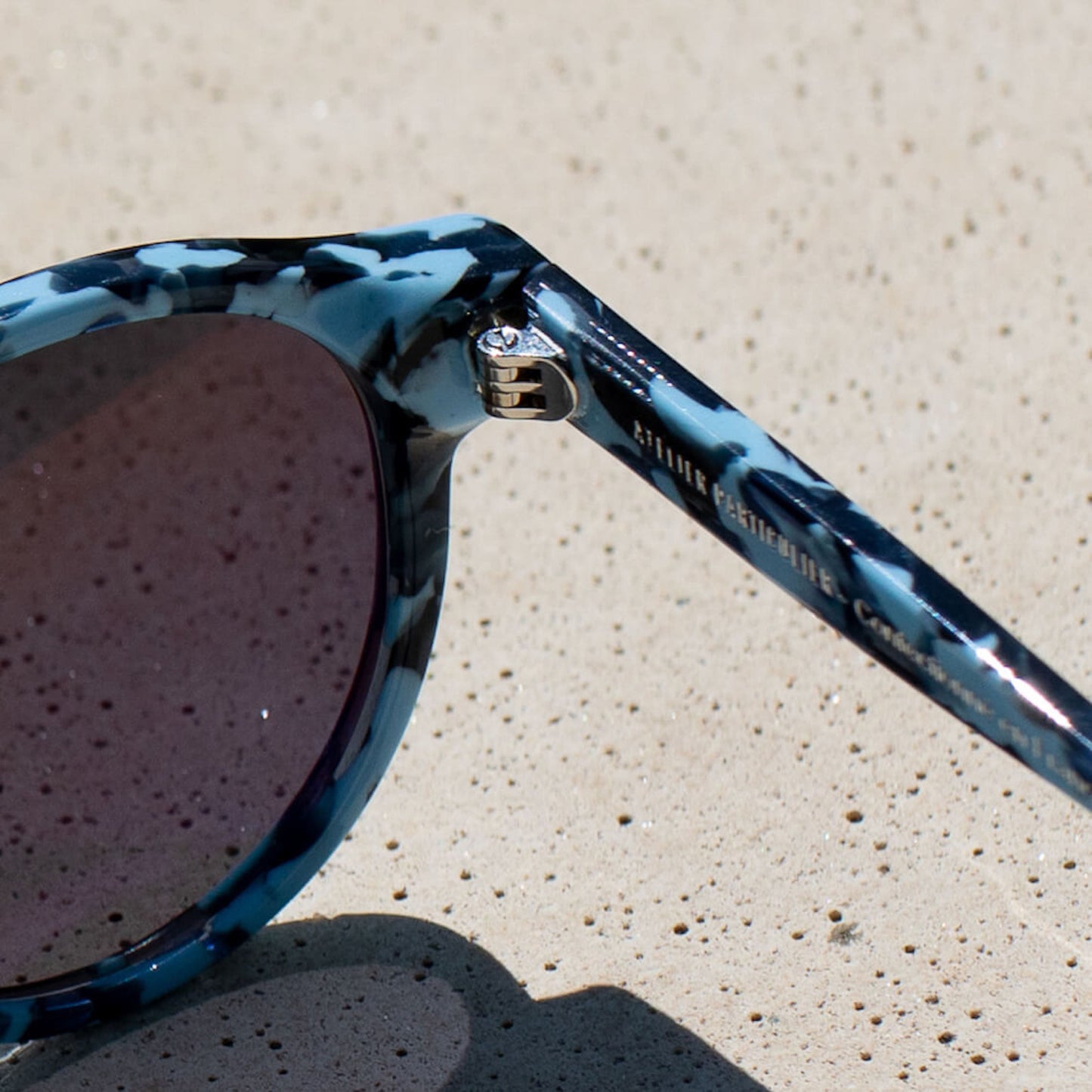 La Solaire «Pourquoi personne ne m'aime ? »