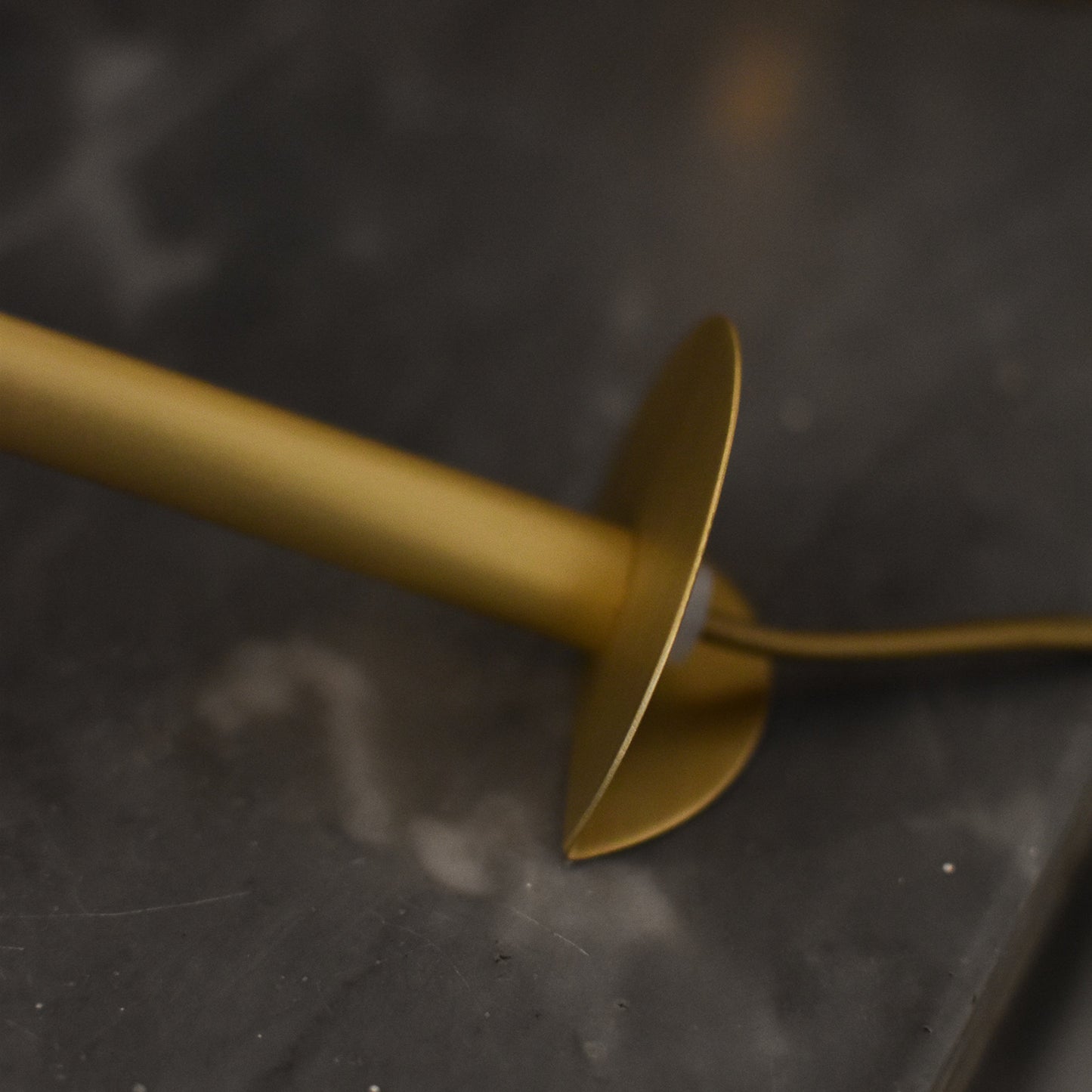 Lum'art - Lampe en Laiton Carnaby