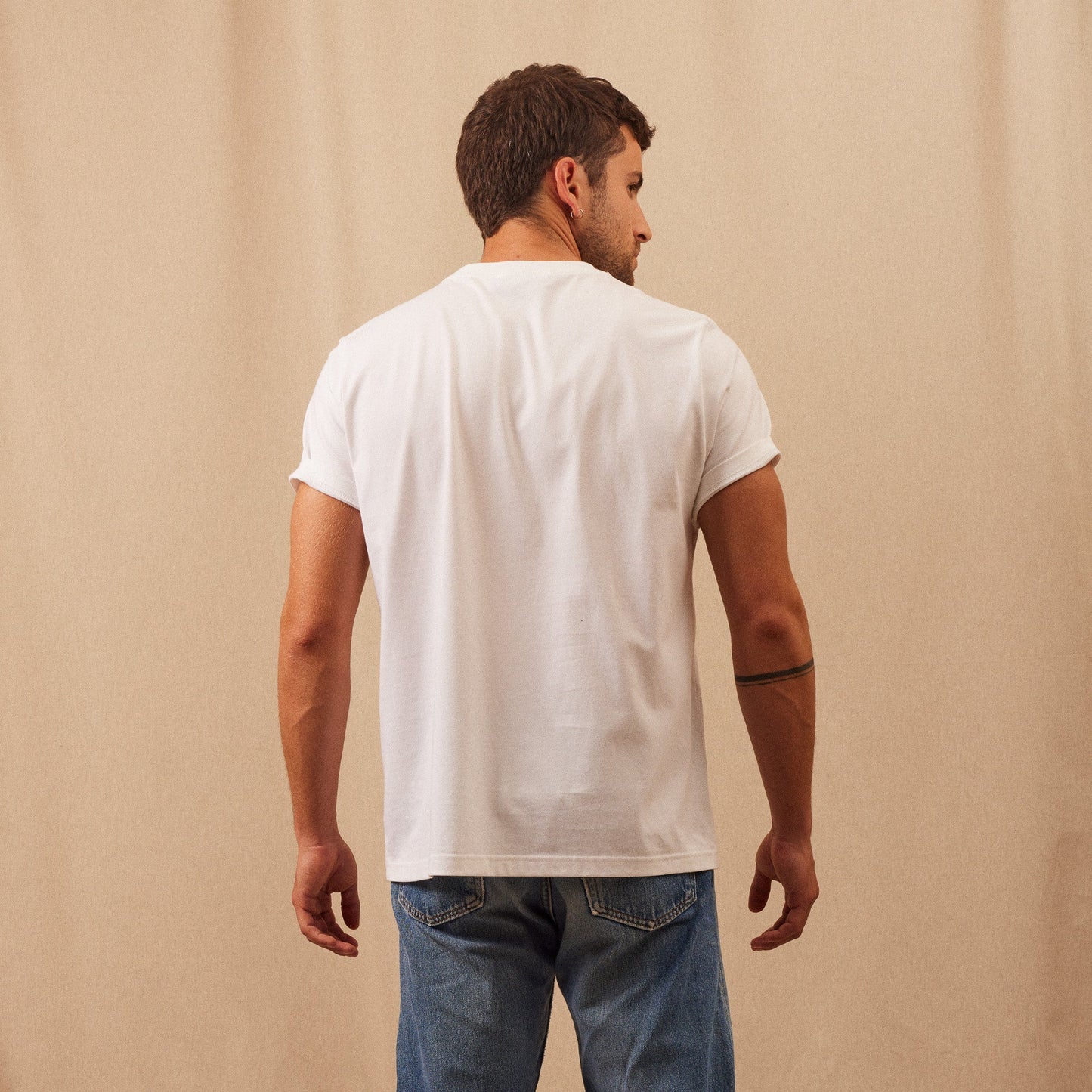 Le T-shirt Coton Supima Homme par Julien Michaud