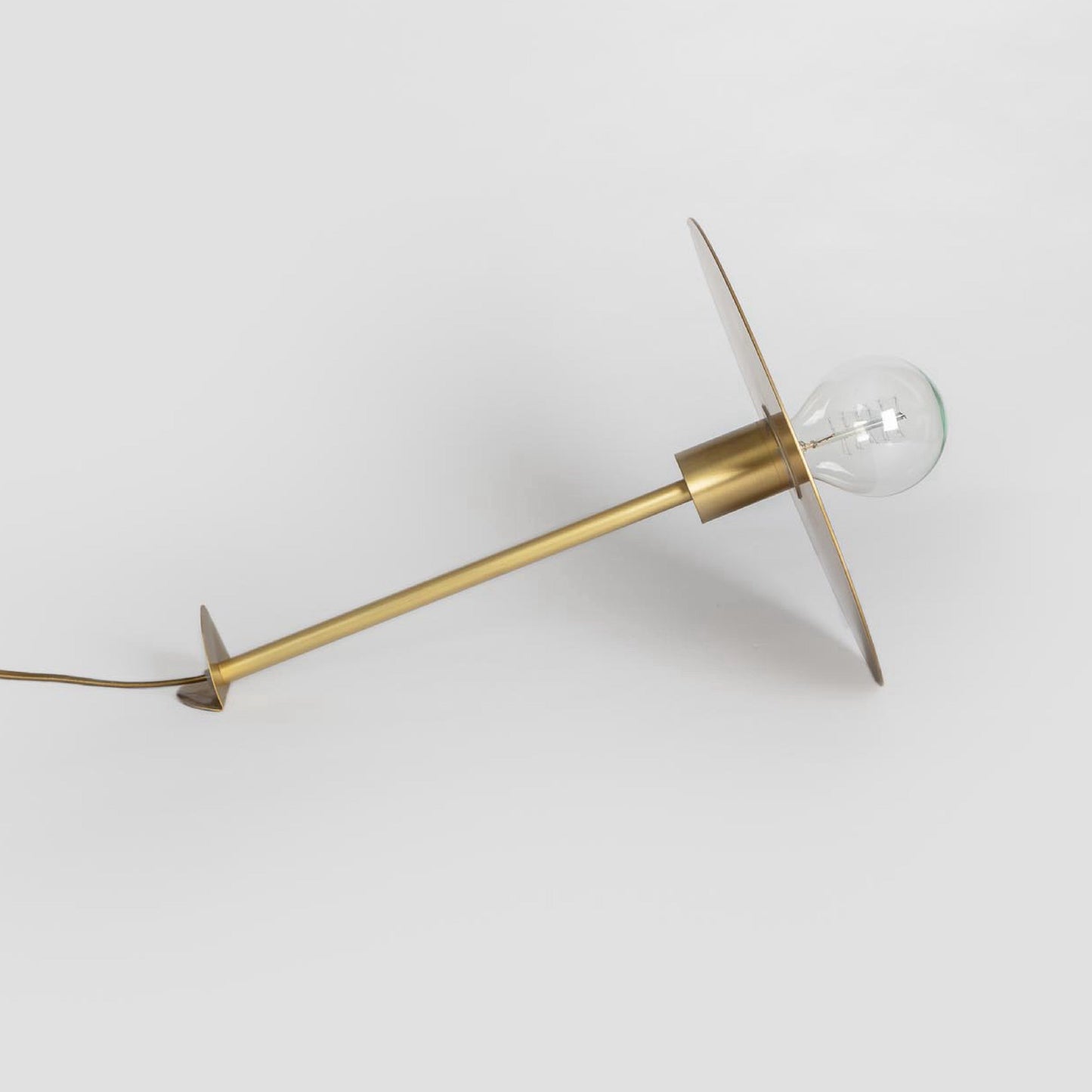 Lum'art - Lampe en Laiton Carnaby