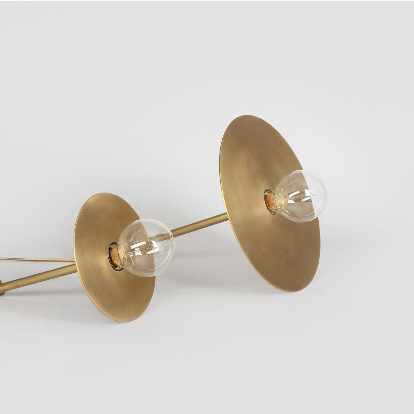Lum'art - Lampe en Laiton Carnaby