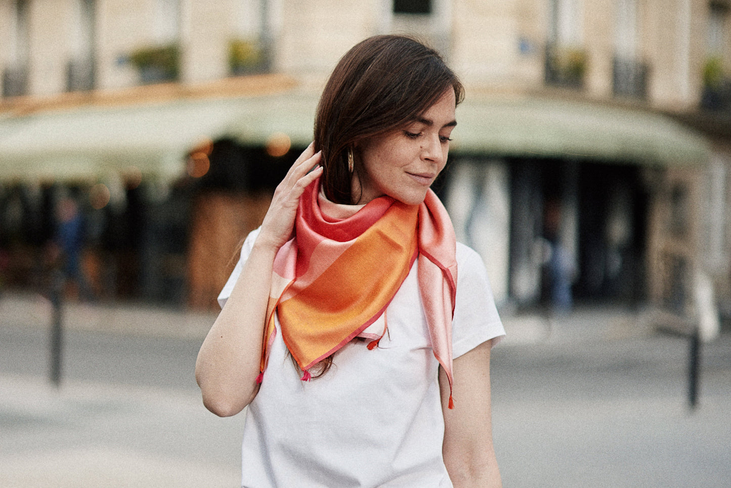 Le Grand Carré de Soie