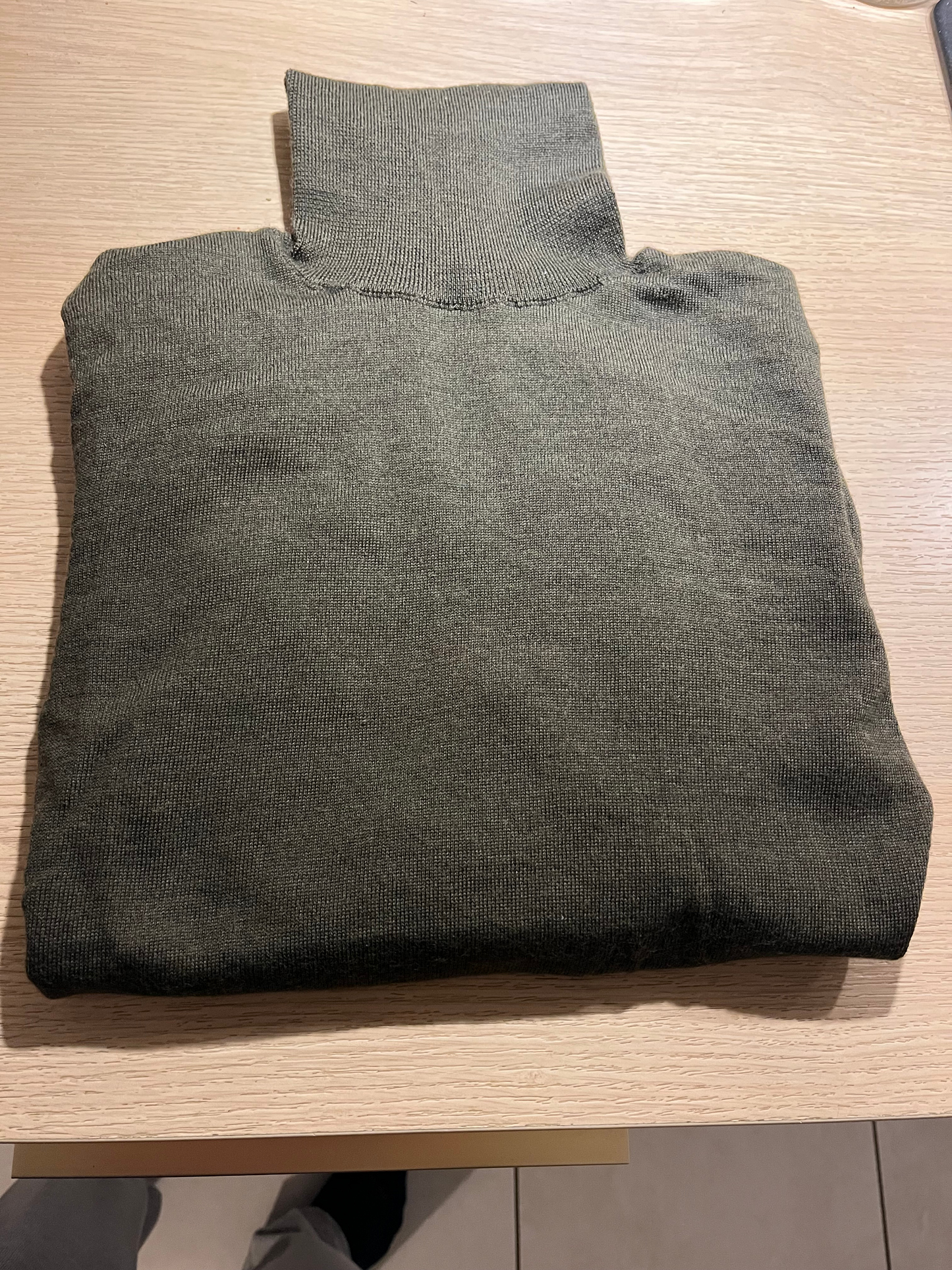 Le Col Roulé Mérinos Interlock Sliven Vert Kaki / S