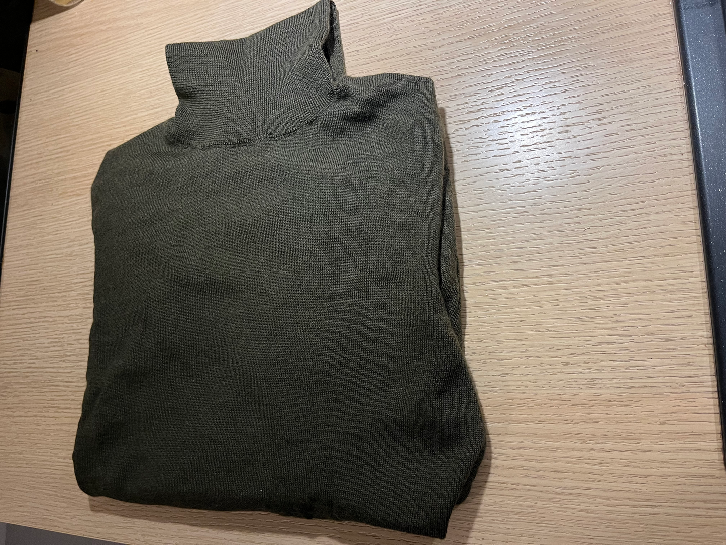 Le Col Roulé Mérinos Interlock Sliven Vert Kaki / S