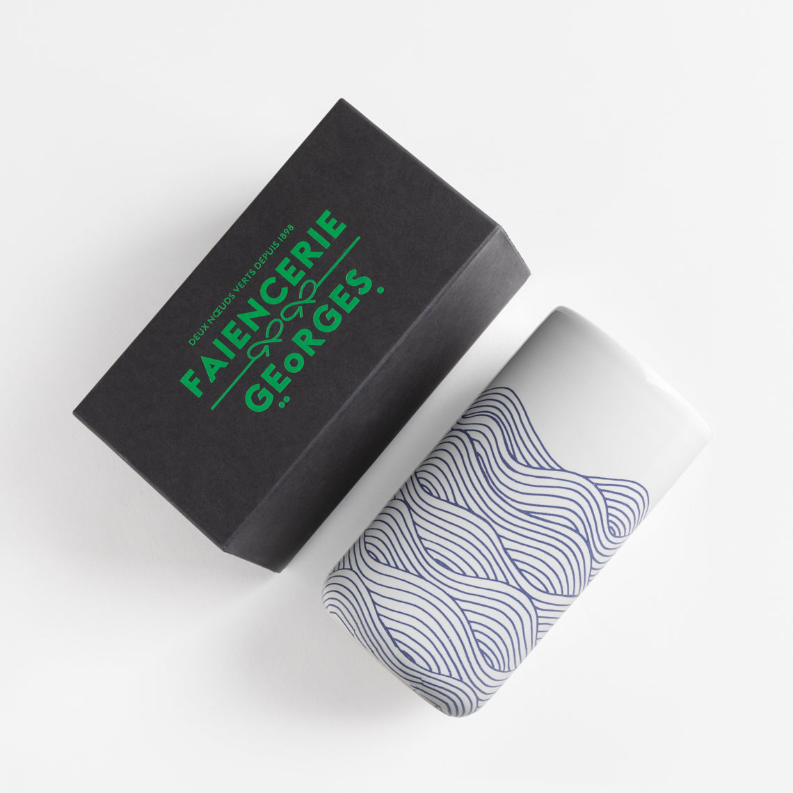 Le Petit Vase Ondé