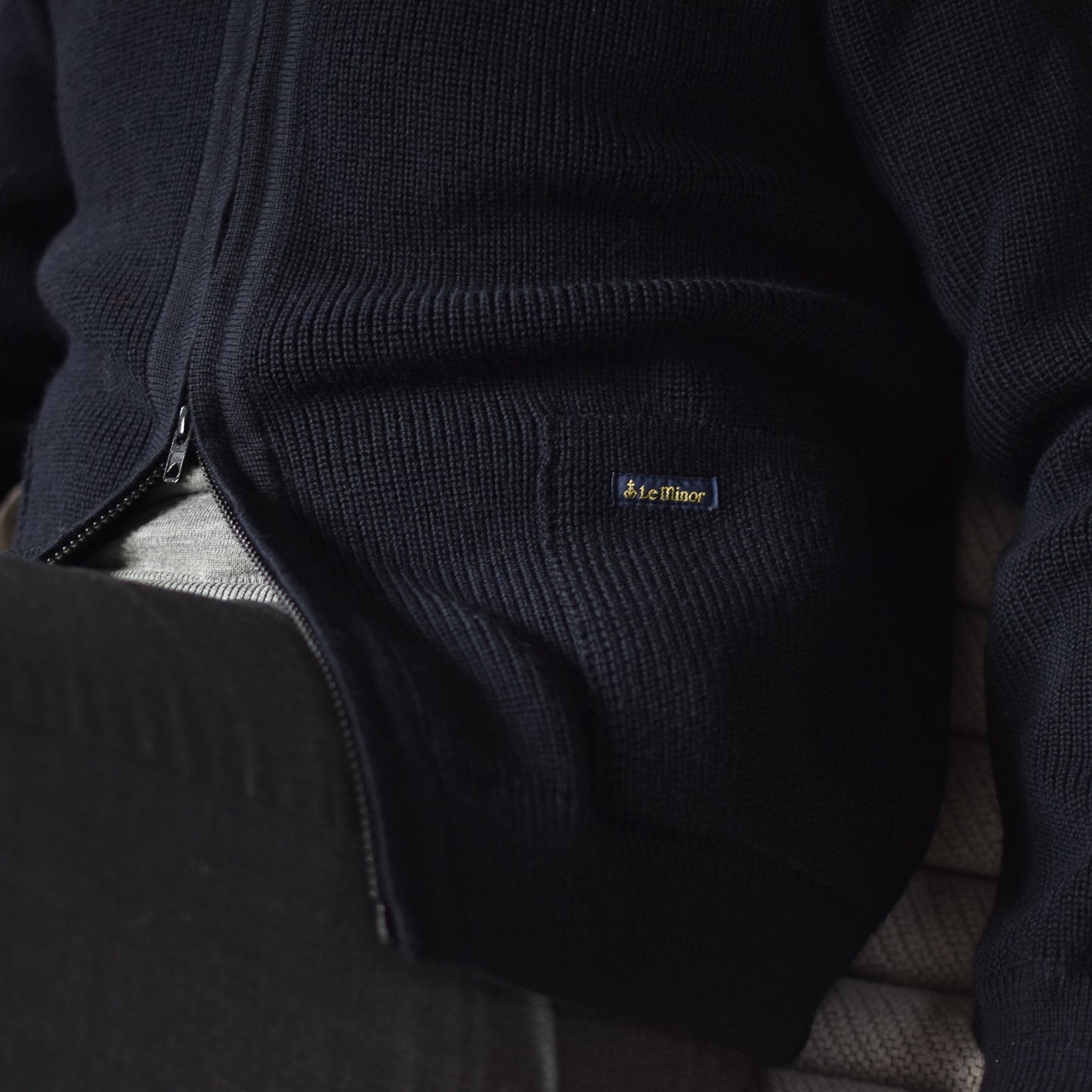 Le Minor - Le Blouson en Maille Zippé