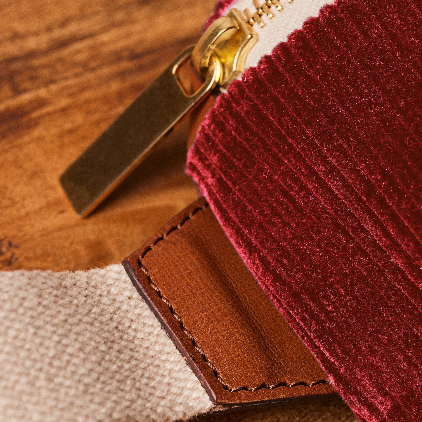 Le Sac Banane Velours & Cuir
